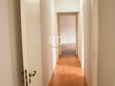 Apartamento à venda com 128m², 3 quartos, 1 suíte, 1 vaga no bairro Auxiliadora em Porto Alegre - Foto 13