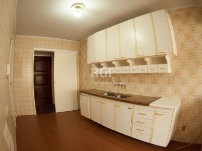 Apartamento à venda com 128m², 3 quartos, 1 suíte, 1 vaga no bairro Auxiliadora em Porto Alegre - Foto 17