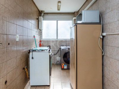 Apartamento à venda com 56m², 2 quartos, 1 vaga no bairro Glória em Porto Alegre - Foto 17