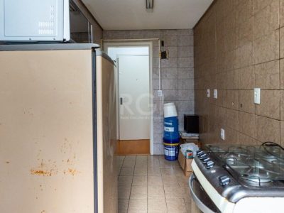 Apartamento à venda com 56m², 2 quartos, 1 vaga no bairro Glória em Porto Alegre - Foto 18