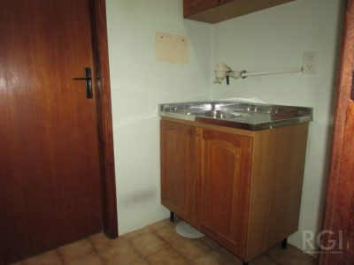 Conjunto/Sala à venda com 32m² no bairro Petrópolis em Porto Alegre - Foto 5