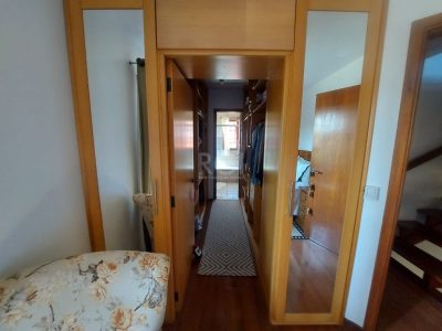 Casa Condominio à venda com 234m², 3 quartos, 1 suíte, 2 vagas no bairro Tristeza em Porto Alegre - Foto 22