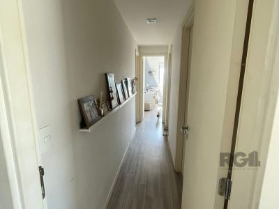 Apartamento à venda com 75m², 3 quartos, 1 suíte, 2 vagas no bairro Partenon em Porto Alegre - Foto 10