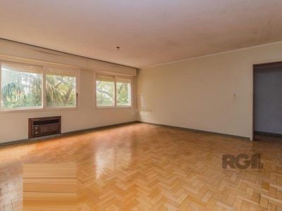 Apartamento à venda com 137m², 3 quartos, 1 suíte, 1 vaga no bairro Rio Branco em Porto Alegre - Foto 4