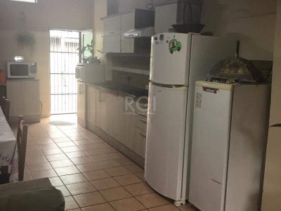 Apartamento à venda com 101m², 2 quartos, 1 vaga no bairro Medianeira em Porto Alegre - Foto 17