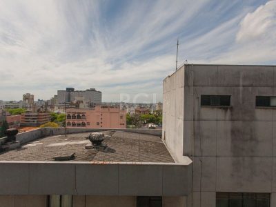 Conjunto/Sala à venda com 32m², 1 quarto, 1 vaga no bairro Floresta em Porto Alegre - Foto 9