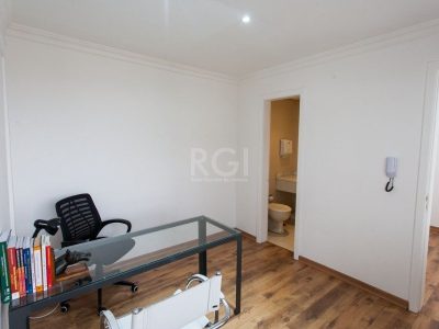 Conjunto/Sala à venda com 32m², 1 quarto, 1 vaga no bairro Floresta em Porto Alegre - Foto 11