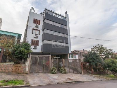 Cobertura à venda com 190m², 2 quartos, 2 suítes, 2 vagas no bairro Jardim do Salso em Porto Alegre - Foto 34