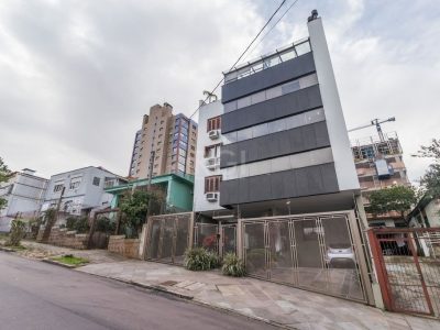 Cobertura à venda com 190m², 2 quartos, 2 suítes, 2 vagas no bairro Jardim do Salso em Porto Alegre - Foto 35