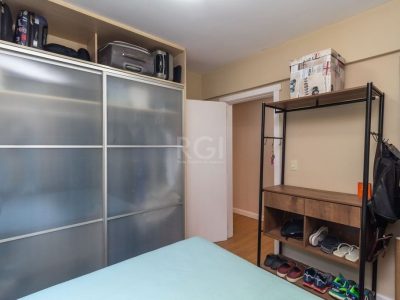 Cobertura à venda com 190m², 2 quartos, 2 suítes, 2 vagas no bairro Jardim do Salso em Porto Alegre - Foto 16