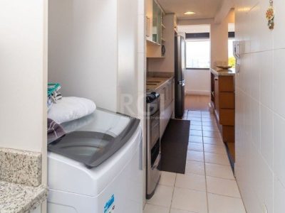 Cobertura à venda com 190m², 2 quartos, 2 suítes, 2 vagas no bairro Jardim do Salso em Porto Alegre - Foto 9