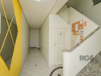 Apartamento à venda com 76m², 2 quartos no bairro Santana em Porto Alegre - Foto 31