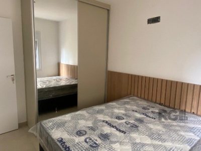 Apartamento à venda com 80m², 2 quartos, 2 suítes, 1 vaga no bairro Centro em Capão da Canoa - Foto 5