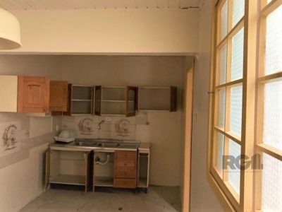 Apartamento à venda com 107m², 3 quartos, 2 suítes no bairro Floresta em Porto Alegre - Foto 6