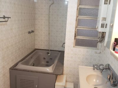 Apartamento à venda com 120m², 3 quartos, 1 vaga no bairro Petrópolis em Porto Alegre - Foto 12