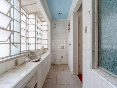 Apartamento à venda com 171m², 3 quartos, 1 suíte, 2 vagas no bairro Centro Histórico em Porto Alegre - Foto 6