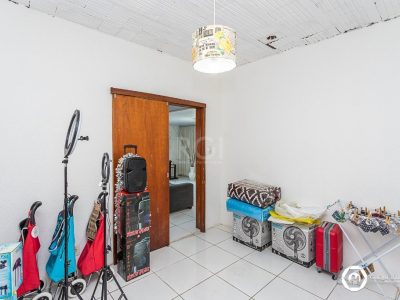 Casa à venda com 270m², 5 quartos, 2 suítes, 2 vagas no bairro Cristal em Porto Alegre - Foto 12