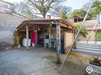 Casa à venda com 270m², 5 quartos, 2 suítes, 2 vagas no bairro Cristal em Porto Alegre - Foto 41