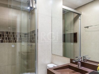 Apartamento à venda com 75m², 3 quartos, 1 suíte, 1 vaga no bairro Petrópolis em Porto Alegre - Foto 17