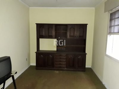 Casa à venda com 415m², 5 quartos, 3 vagas no bairro Menino Deus em Porto Alegre - Foto 12