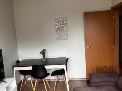 Apartamento à venda com 87m², 3 quartos no bairro São Geraldo em Porto Alegre - Foto 2