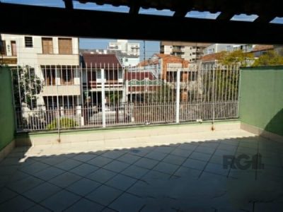 Casa à venda com 227m², 4 quartos, 1 vaga no bairro Santana em Porto Alegre - Foto 22