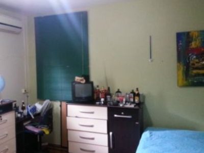 Casa à venda com 330m², 5 quartos, 1 suíte, 7 vagas no bairro Menino Deus em Porto Alegre - Foto 6