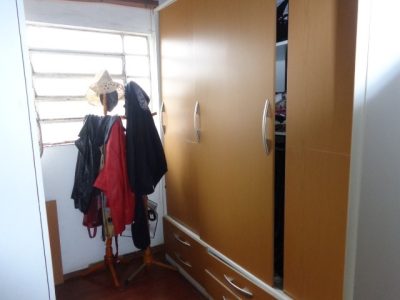 Casa à venda com 330m², 5 quartos, 1 suíte, 7 vagas no bairro Menino Deus em Porto Alegre - Foto 33