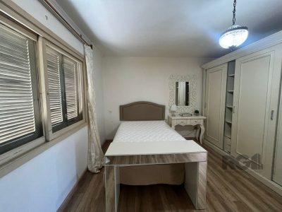 Casa à venda com 367m², 3 quartos, 2 suítes, 3 vagas no bairro Ipanema em Porto Alegre - Foto 23