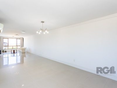 Apartamento à venda com 136m², 3 quartos, 1 suíte, 2 vagas no bairro Cristo Redentor em Porto Alegre - Foto 6