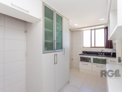 Apartamento à venda com 136m², 3 quartos, 1 suíte, 2 vagas no bairro Cristo Redentor em Porto Alegre - Foto 32