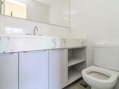 Apartamento à venda com 71m², 2 quartos, 1 suíte, 1 vaga no bairro Centro Histórico em Porto Alegre - Foto 14