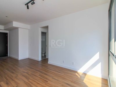 Apartamento à venda com 71m², 2 quartos, 1 suíte, 1 vaga no bairro Centro Histórico em Porto Alegre - Foto 5