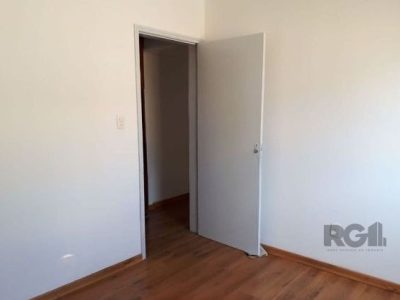 Apartamento à venda com 96m², 3 quartos, 1 vaga no bairro Auxiliadora em Porto Alegre - Foto 16