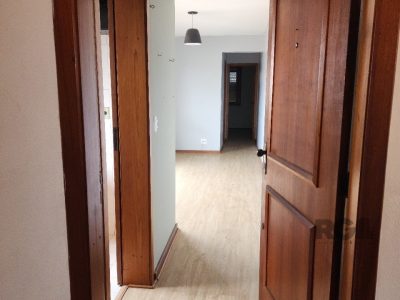 Apartamento à venda com 46m², 1 quarto, 1 vaga no bairro Cidade Baixa em Porto Alegre - Foto 2