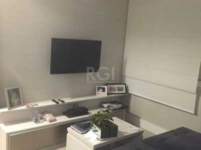 Apartamento à venda com 63m², 2 quartos, 1 suíte, 1 vaga no bairro Cristal em Porto Alegre - Foto 5