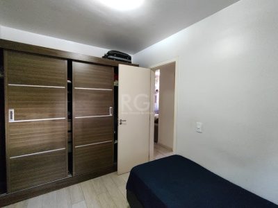 Apartamento à venda com 45m², 2 quartos, 1 vaga no bairro Cristal em Porto Alegre - Foto 4