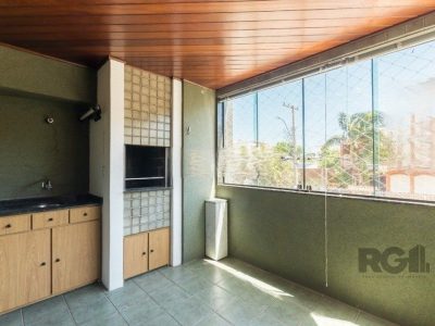 Apartamento à venda com 105m², 3 quartos, 1 suíte, 2 vagas no bairro Tristeza em Porto Alegre - Foto 4