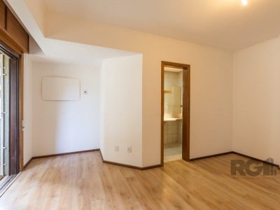 Apartamento à venda com 105m², 3 quartos, 1 suíte, 2 vagas no bairro Tristeza em Porto Alegre - Foto 12