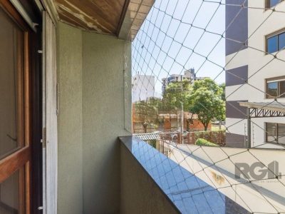 Apartamento à venda com 105m², 3 quartos, 1 suíte, 2 vagas no bairro Tristeza em Porto Alegre - Foto 13