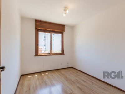 Apartamento à venda com 105m², 3 quartos, 1 suíte, 2 vagas no bairro Tristeza em Porto Alegre - Foto 17