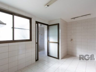 Apartamento à venda com 98m², 3 quartos, 1 suíte, 1 vaga no bairro Cristal em Porto Alegre - Foto 11