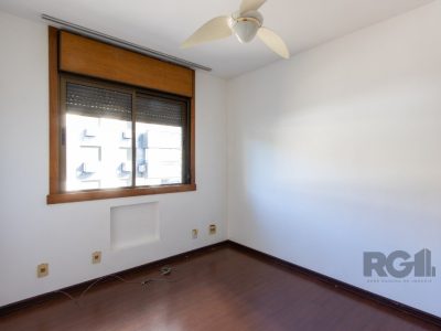 Apartamento à venda com 98m², 3 quartos, 1 suíte, 1 vaga no bairro Cristal em Porto Alegre - Foto 18