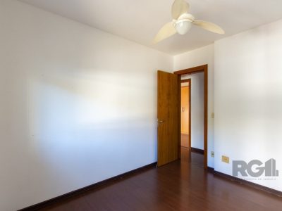 Apartamento à venda com 98m², 3 quartos, 1 suíte, 1 vaga no bairro Cristal em Porto Alegre - Foto 19