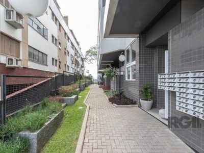 Apartamento à venda com 114m², 3 quartos, 1 suíte, 2 vagas no bairro Cristal em Porto Alegre - Foto 5