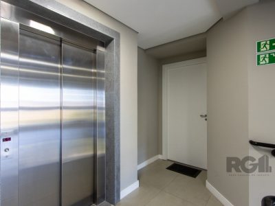 Apartamento à venda com 114m², 3 quartos, 1 suíte, 2 vagas no bairro Cristal em Porto Alegre - Foto 11