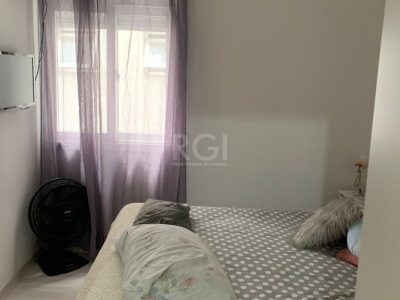 Apartamento à venda com 78m², 2 quartos, 1 suíte, 1 vaga no bairro Menino Deus em Porto Alegre - Foto 19