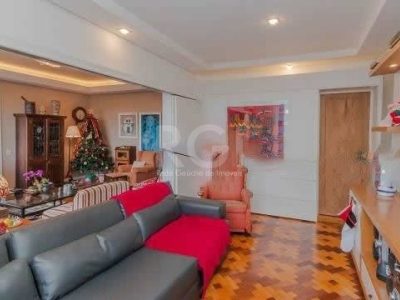 Apartamento à venda com 190m², 3 quartos, 1 suíte, 1 vaga no bairro Independência em Porto Alegre - Foto 8