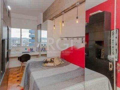 Apartamento à venda com 190m², 3 quartos, 1 suíte, 1 vaga no bairro Independência em Porto Alegre - Foto 15