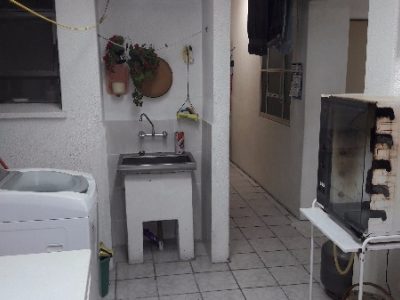 Apartamento à venda com 202m², 3 quartos, 1 suíte, 1 vaga no bairro Centro Histórico em Porto Alegre - Foto 46